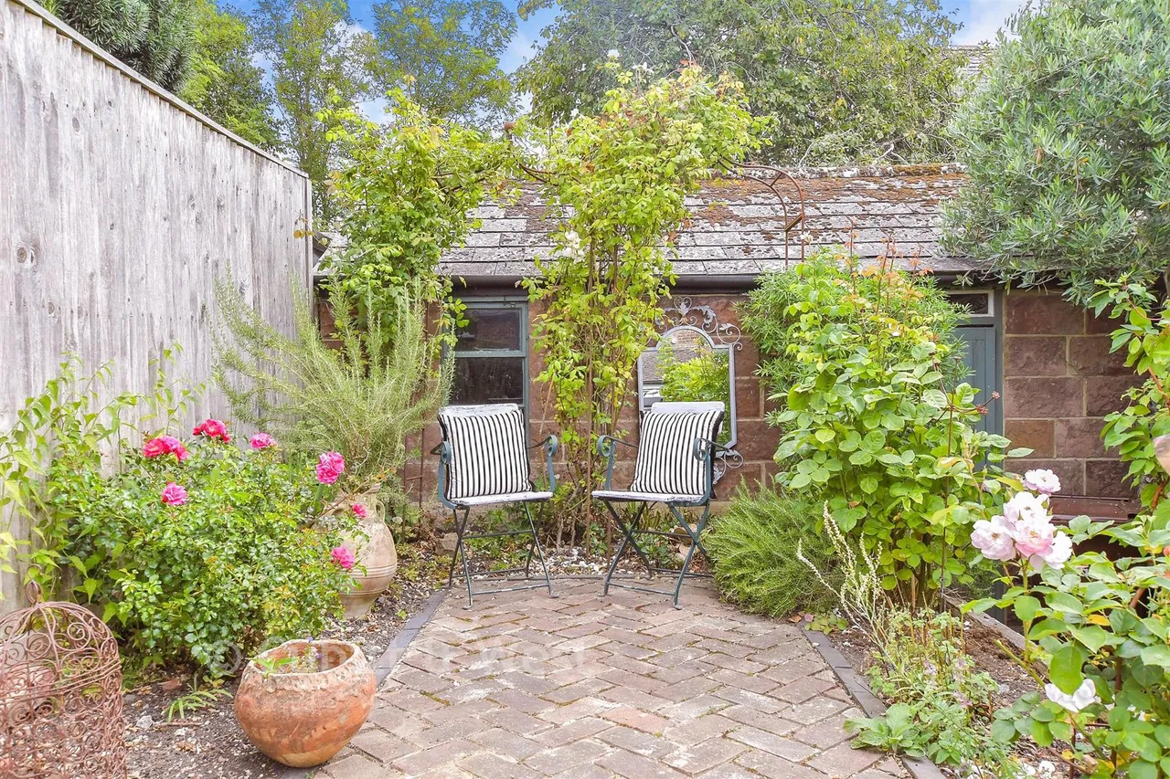 King Street, Arundel, BN18, photo 21