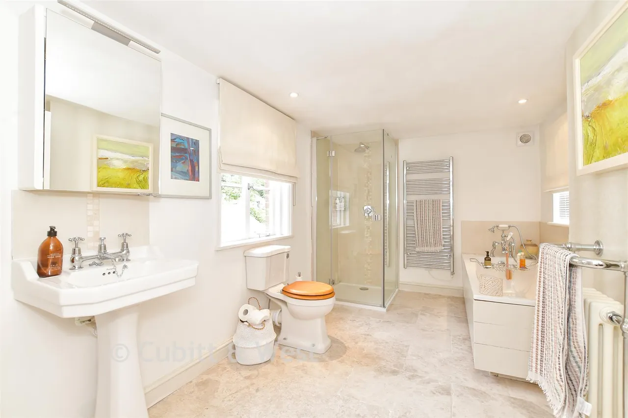King Street, Arundel, BN18, photo 17