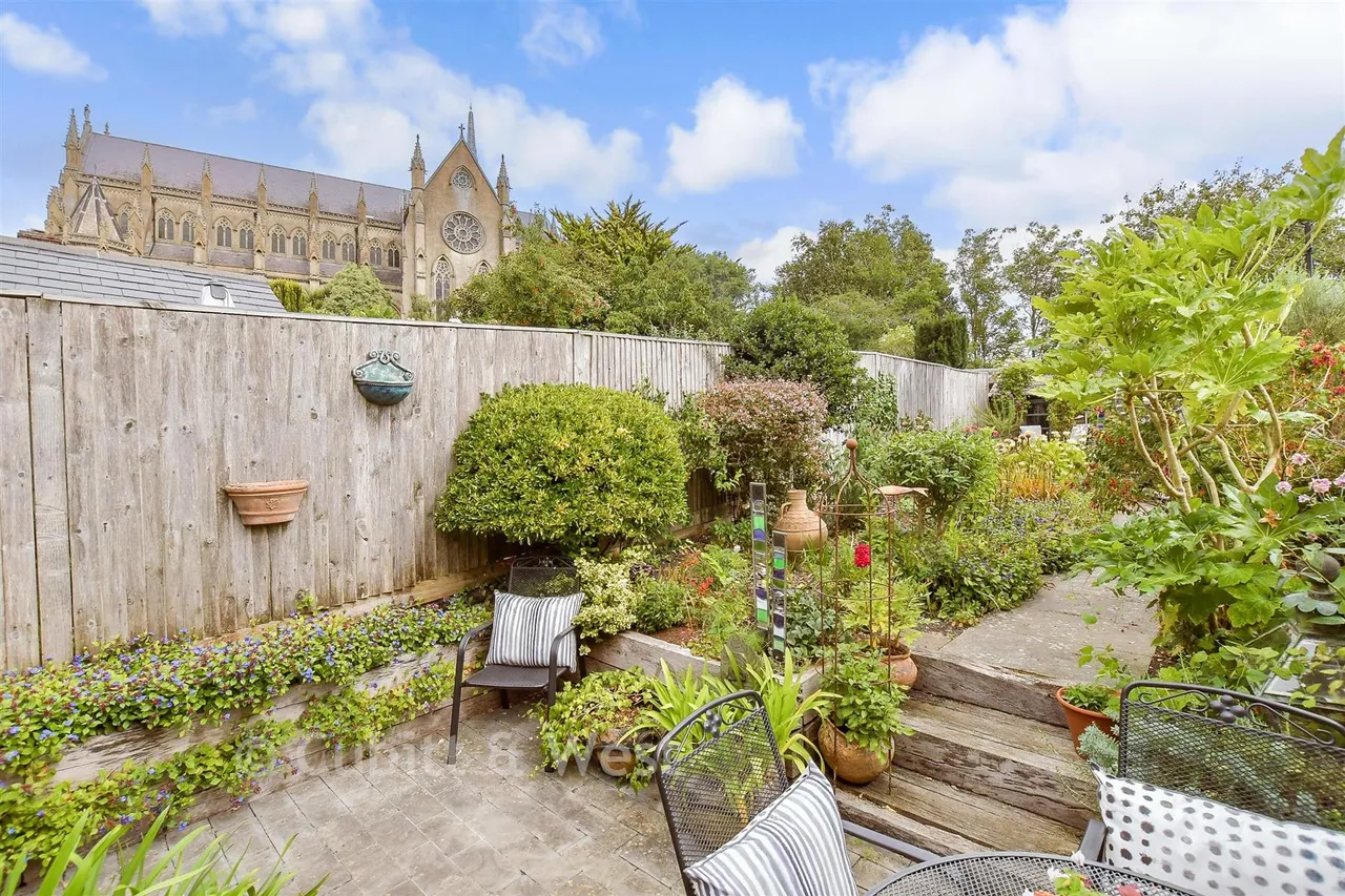 King Street, Arundel, BN18, photo 2