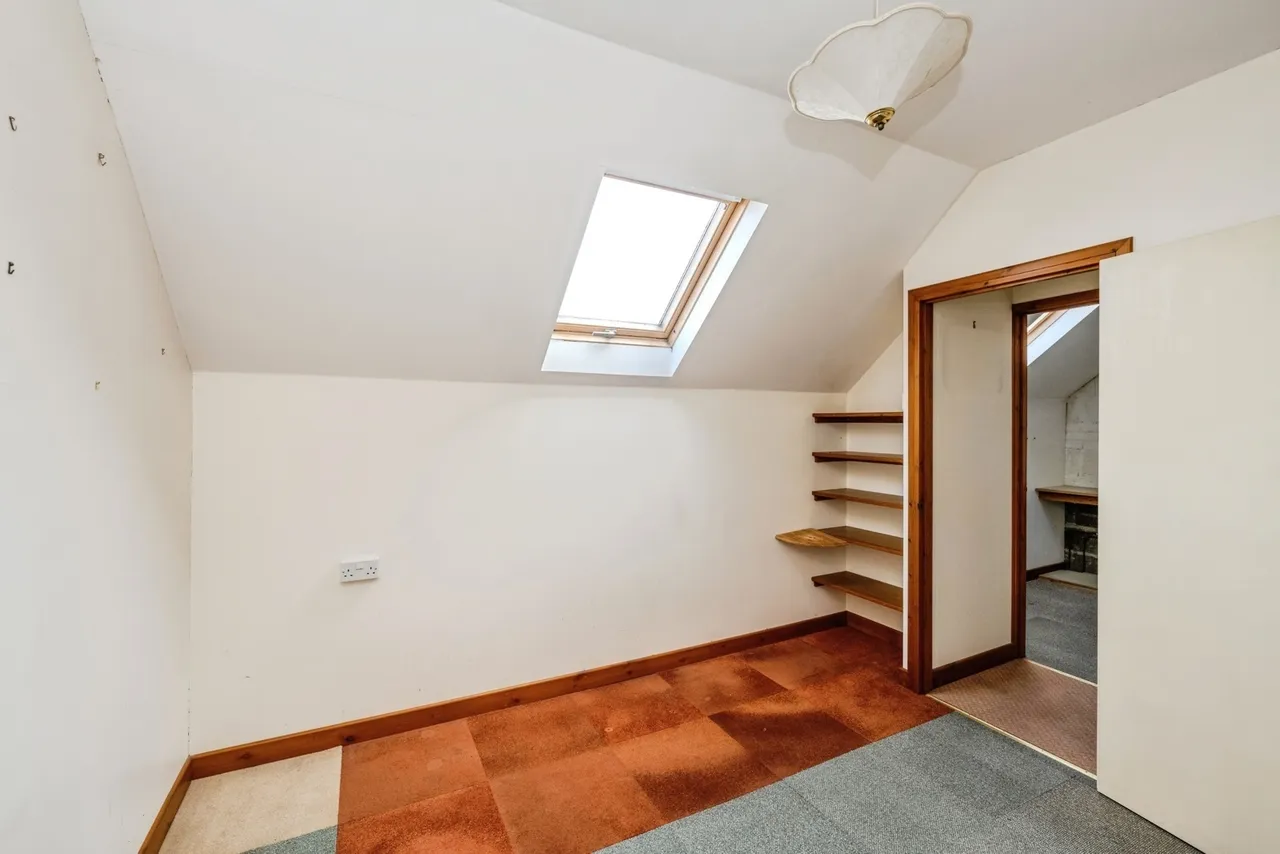 Versil Terrace, Loughor, SA4, photo 14