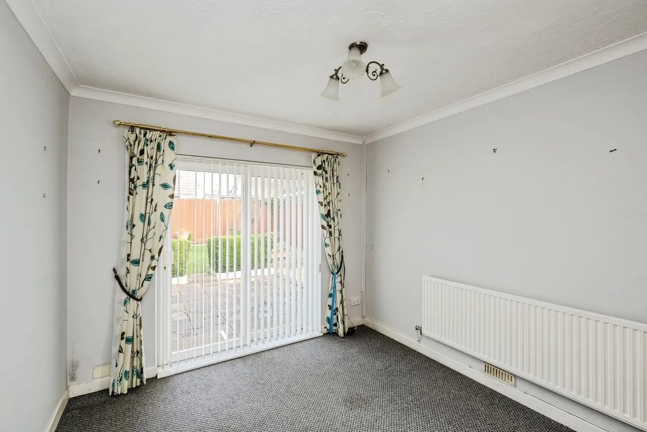 Versil Terrace, Loughor, SA4, photo 11