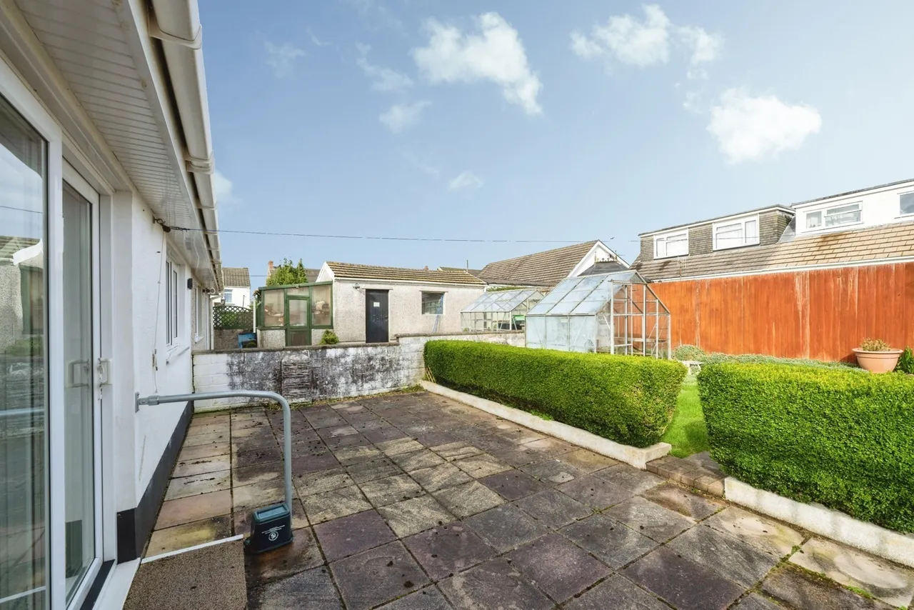 Versil Terrace, Loughor, SA4, photo 17