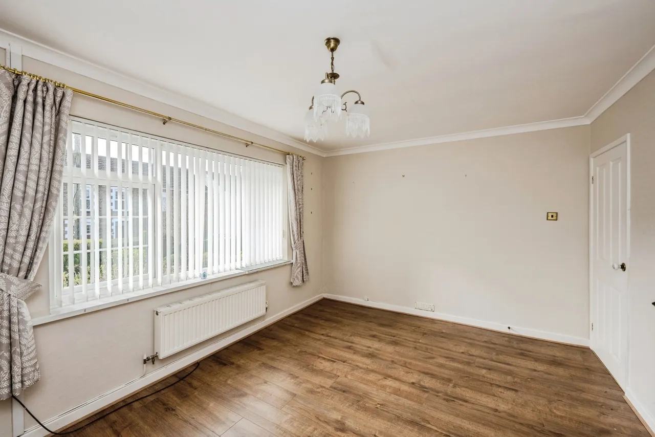 Versil Terrace, Loughor, SA4, photo 10