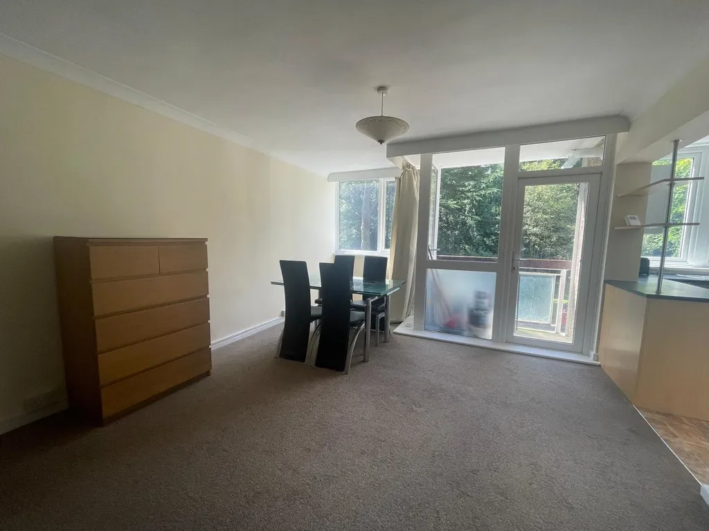 Kenilworth Court, Coventry, photo 5
