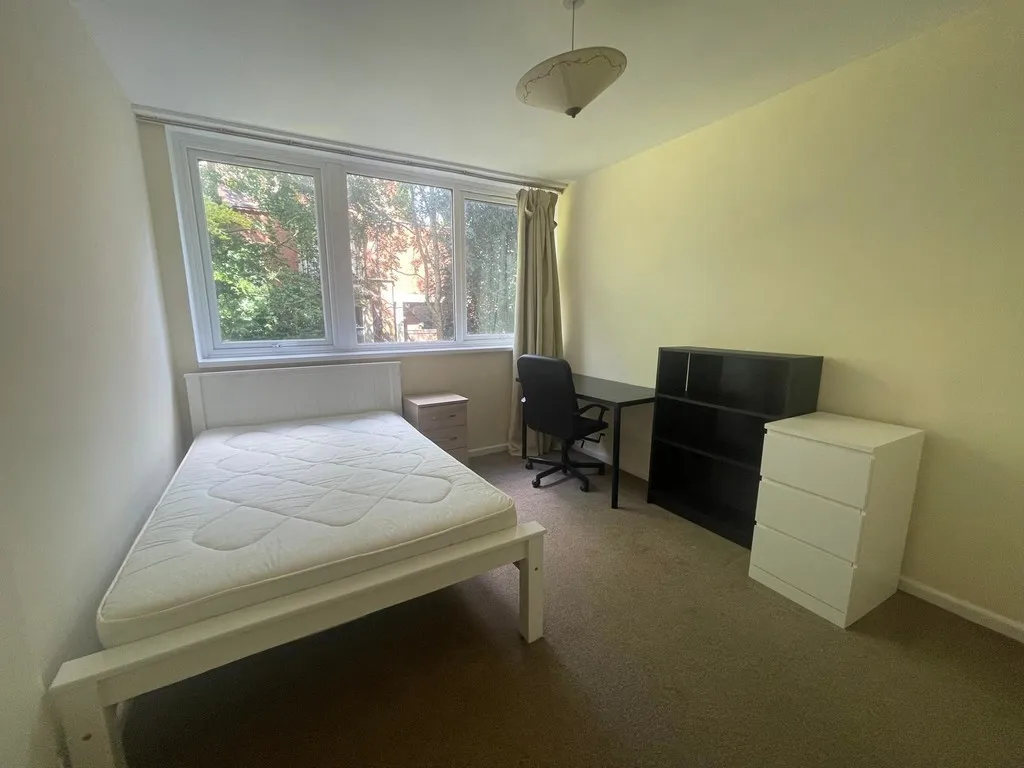 Kenilworth Court, Coventry, photo 10
