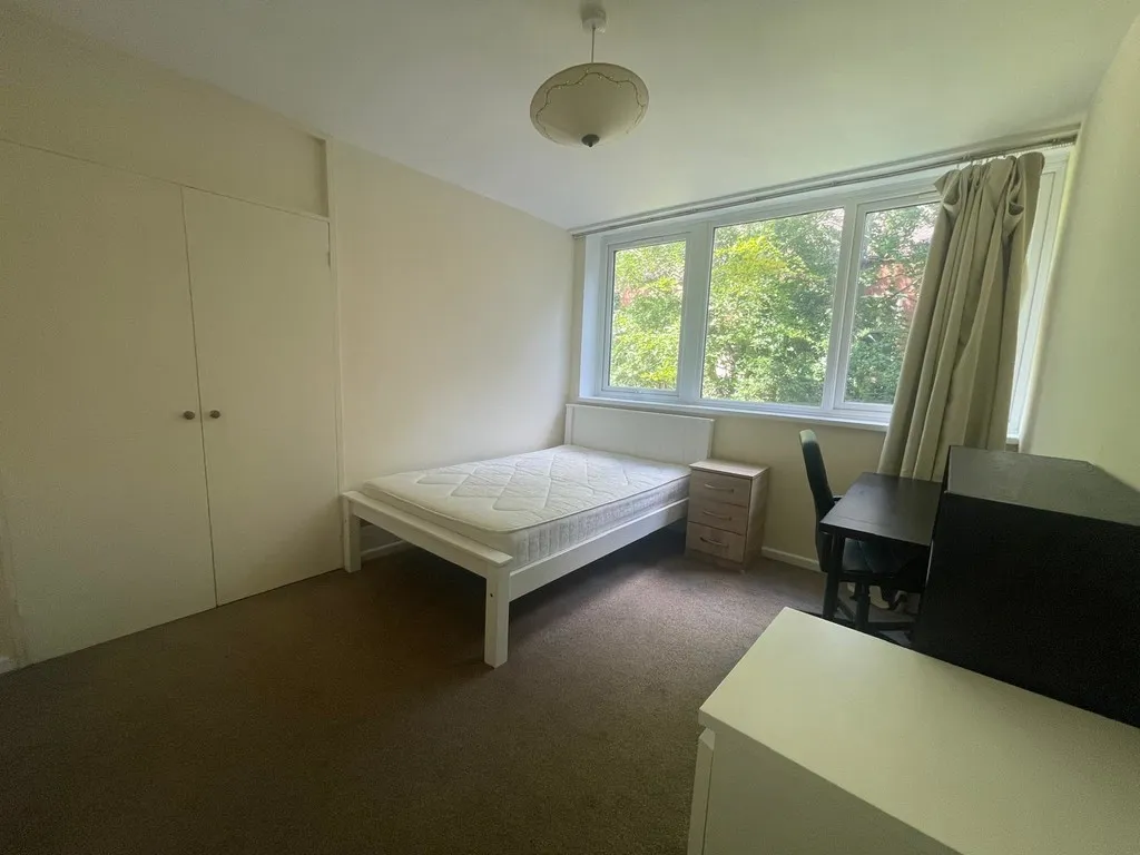 Kenilworth Court, Coventry, photo 8