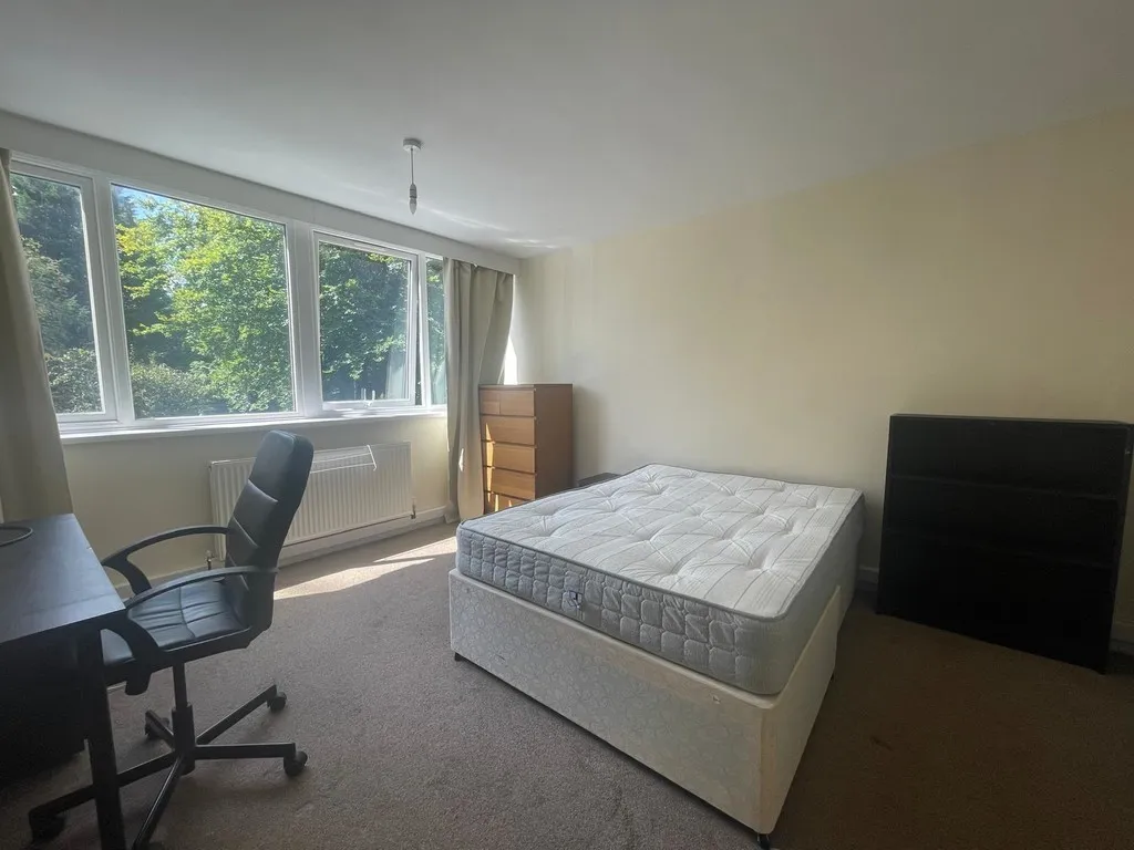 Kenilworth Court, Coventry, photo 9