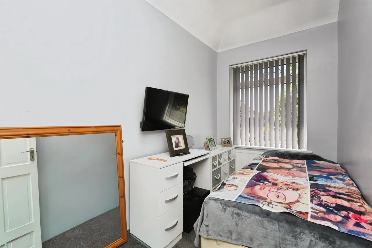 Lottbridge Drive, Eastbourne, BN22, photo 12