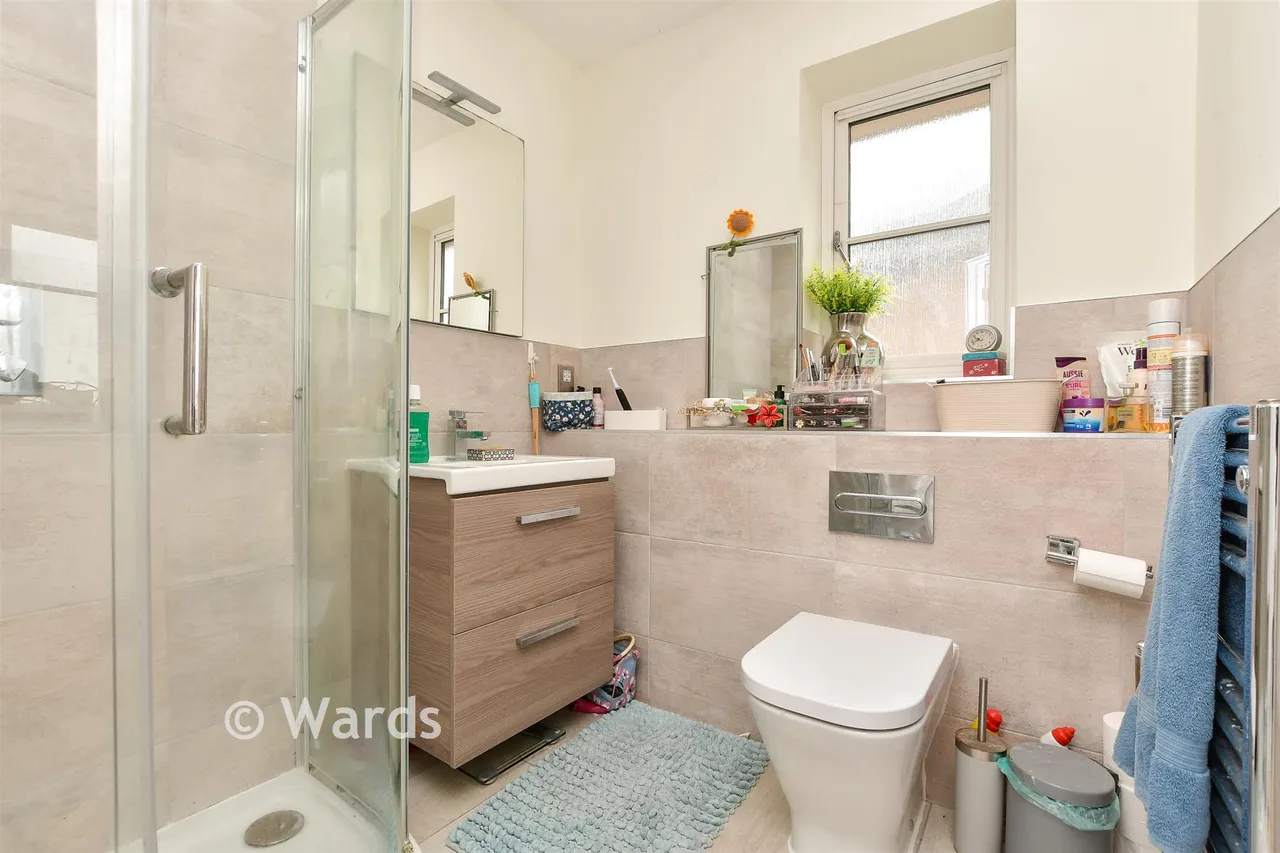 Southall Close, Minster, CT12, photo 9