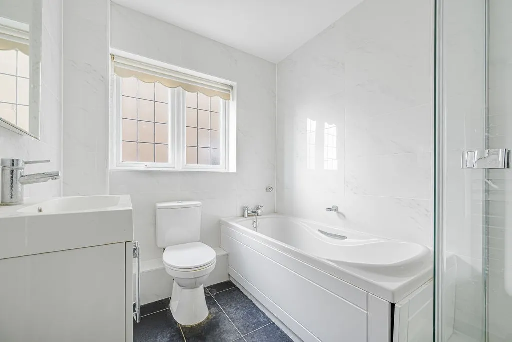 Glenhurst Avenue, Bexley, DA5, photo 18