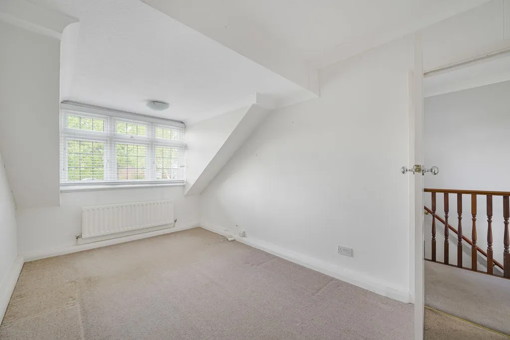Glenhurst Avenue, Bexley, DA5, photo 17