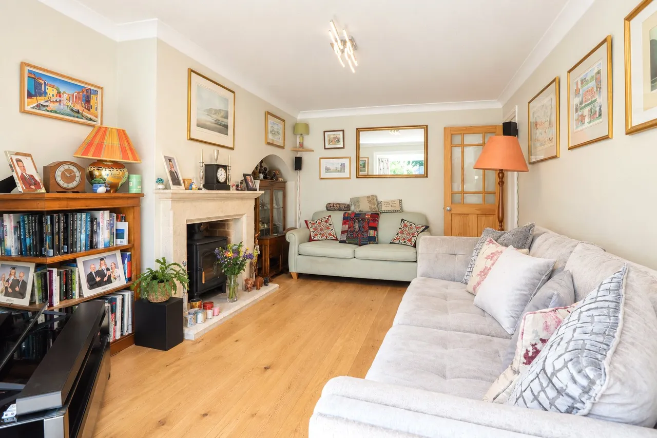 Greenways, Fleet, Hampshire, GU52 7XD, photo 5