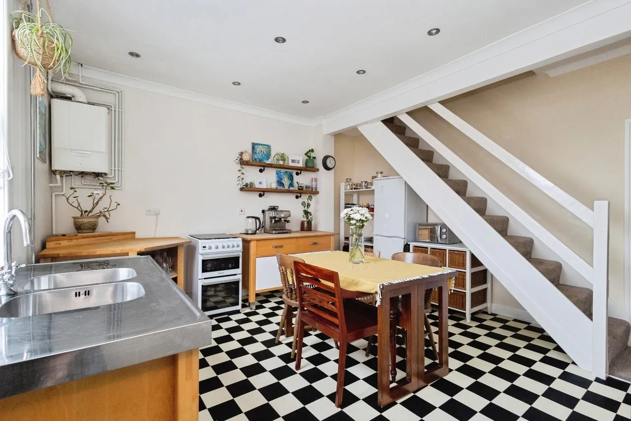 Higher Bents Lane, Bredbury, Stockport, Greater Manchester, SK6, photo 6