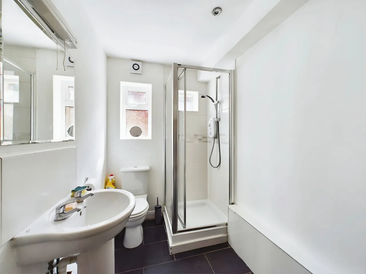 Queens Road, Hyde Park, LS6, photo 13