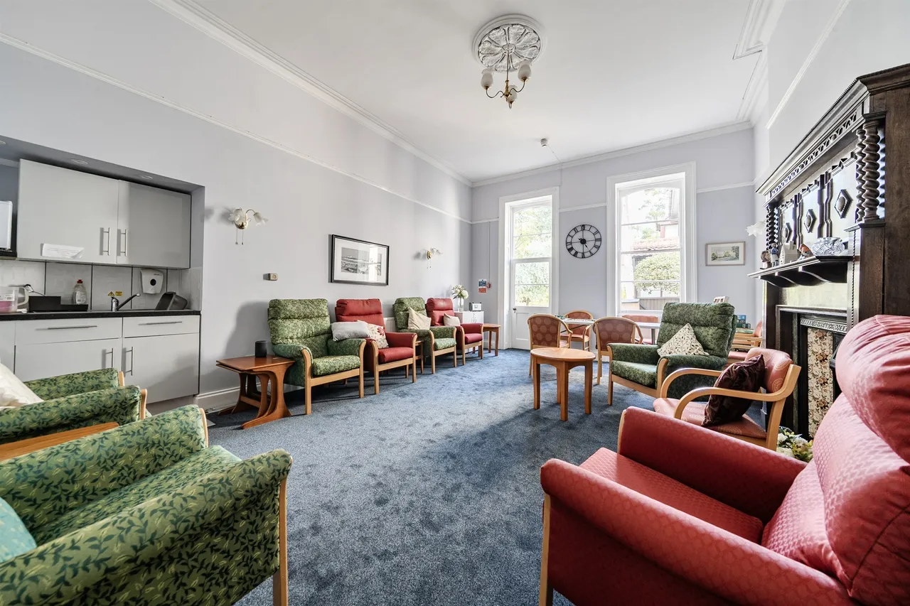 Westerleigh Road, Bristol, BS16, photo 6
