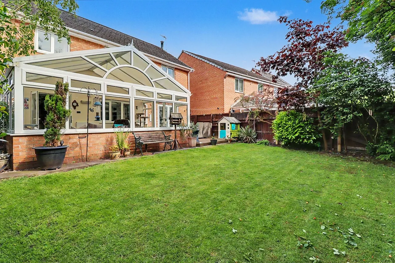 Thrush Way, Winsford, photo 38