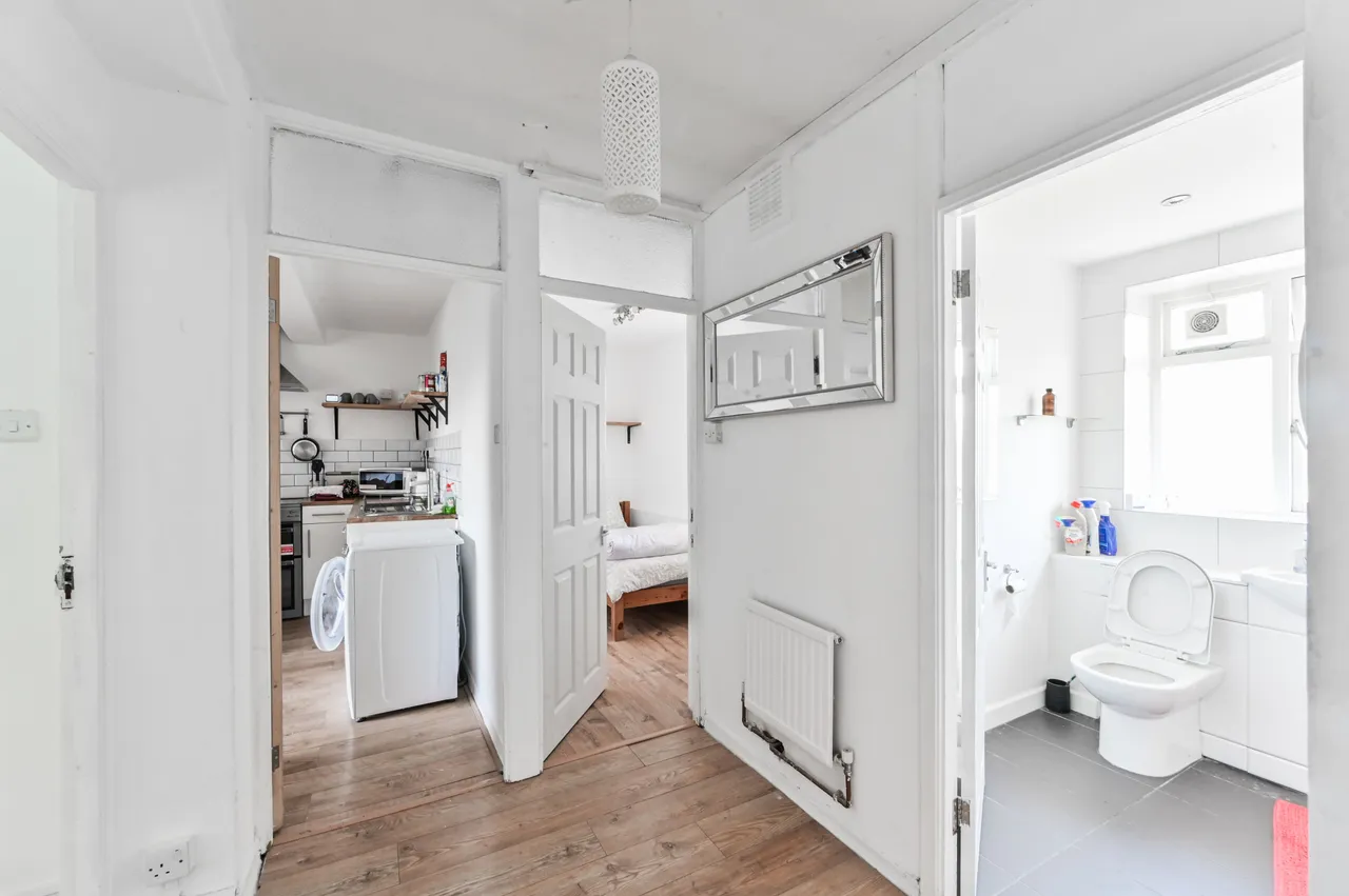 27 Haden Court, Lennox Road, London, photo 11