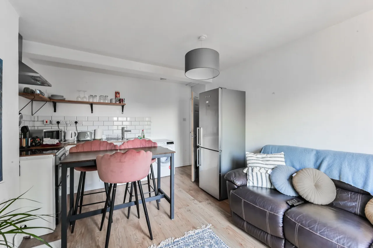 27 Haden Court, Lennox Road, London, photo 10