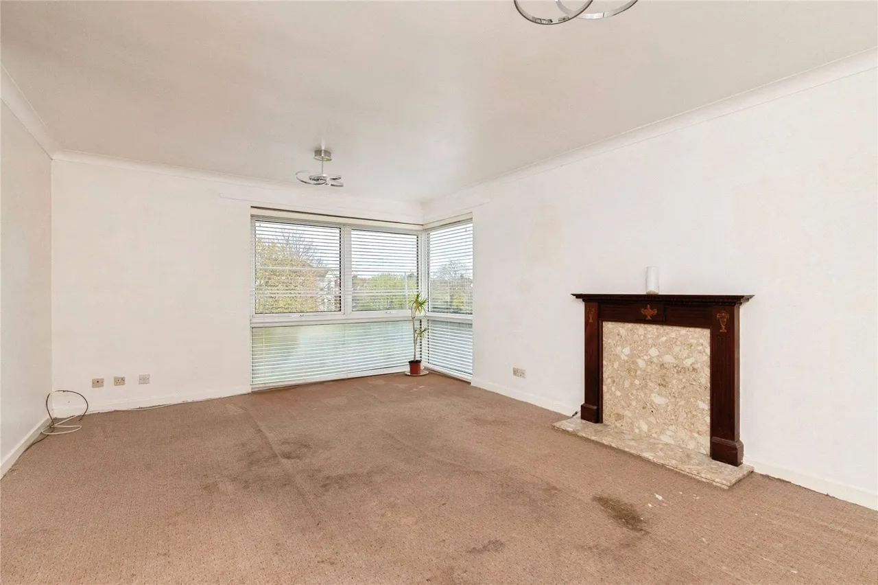 Thorpe Hall Avenue, Southend-on-Sea, Essex, SS1, photo 4
