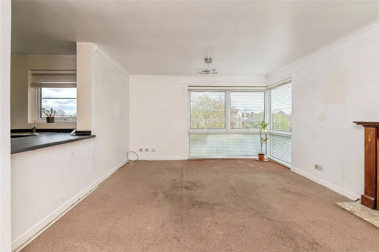 Thorpe Hall Avenue, Southend-on-Sea, Essex, SS1, photo 6