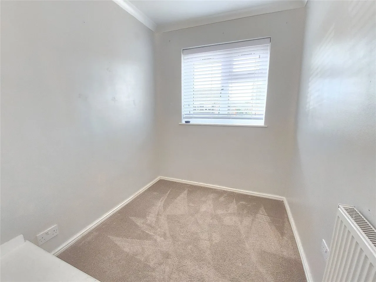 Swallowfield, Tamworth, Staffordshire, B79, photo 20