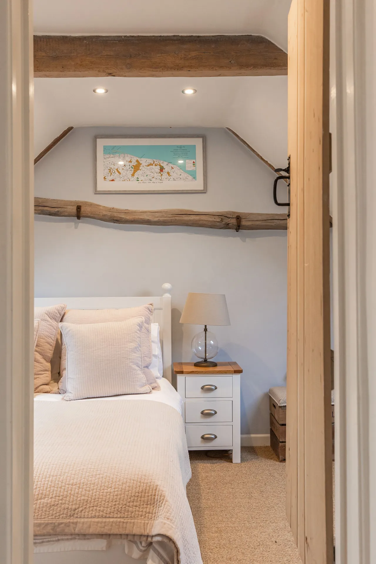 Beauty, Privacy and Refinement in Sax, photo 22