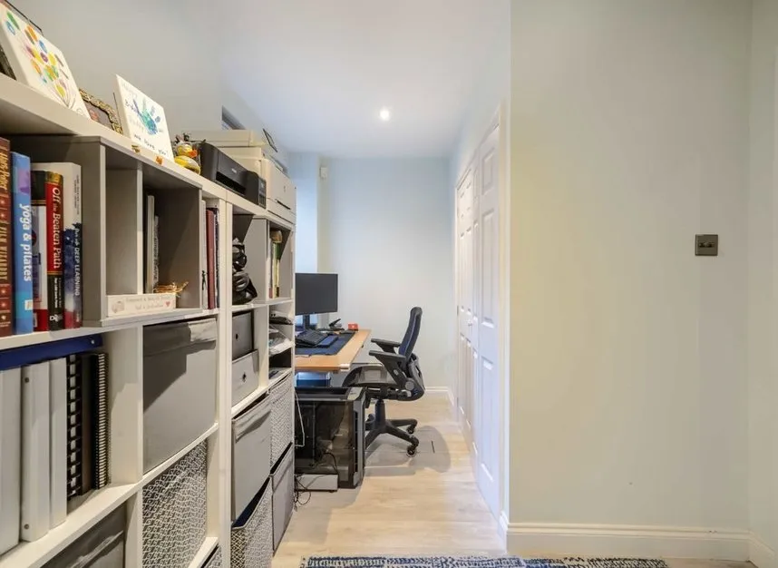 Pelling Street, Canary Wharf, E14, photo 10