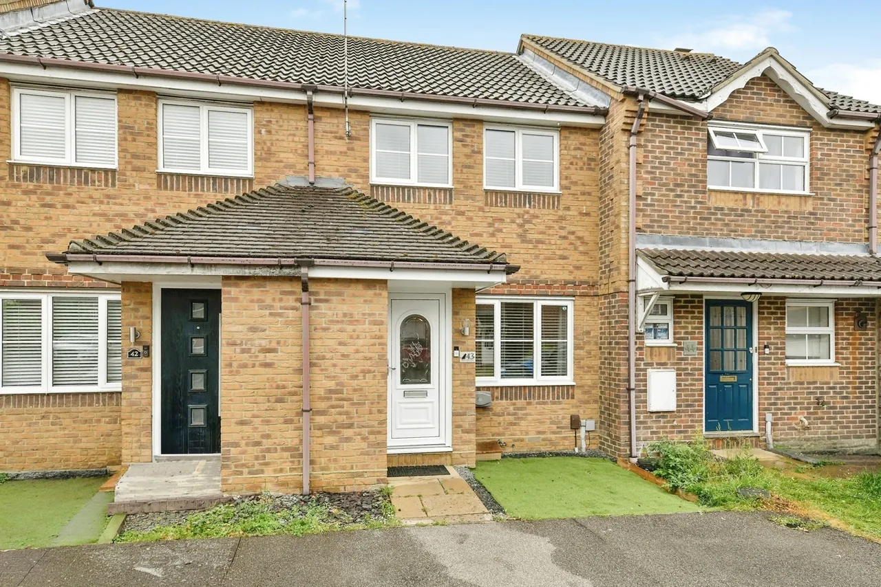2 bed house for sale — Jupiter Gate, STEVENAGE, Hertfordshire, SG2
