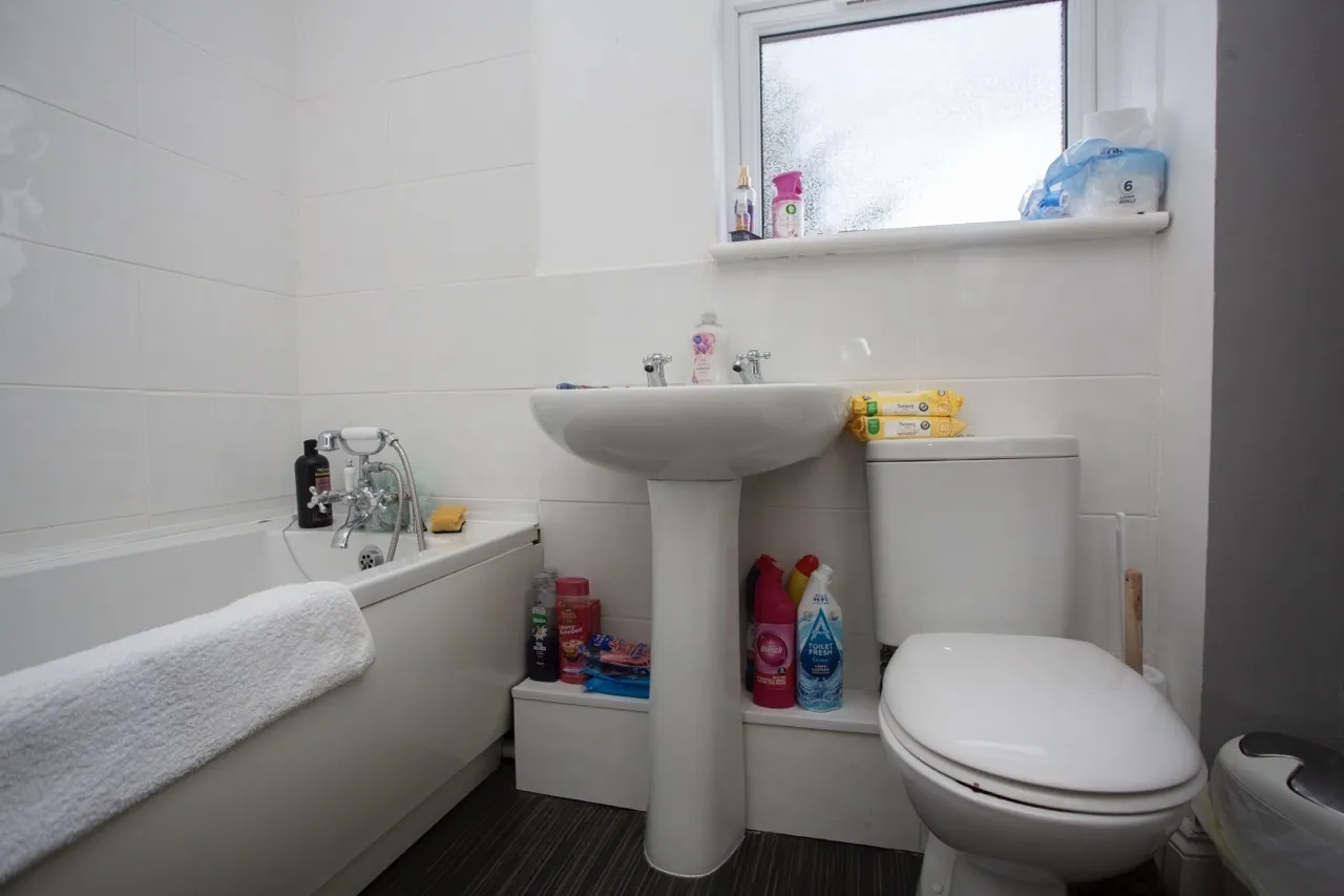Winchester Close, Barry, CF62, photo 21