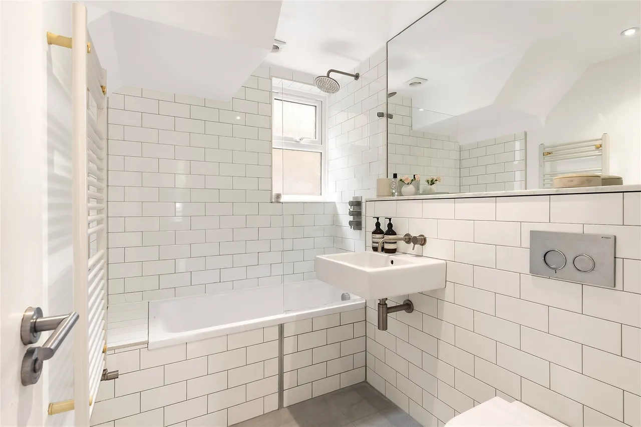 Alexandra Avenue, London, SW11, photo 6