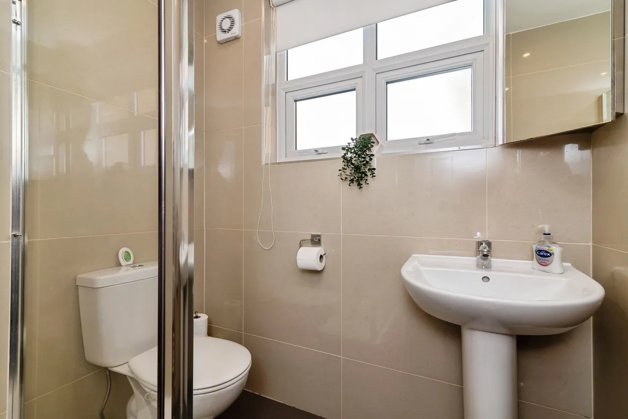 Cheadle Close, Mapperley, NG3, photo 18