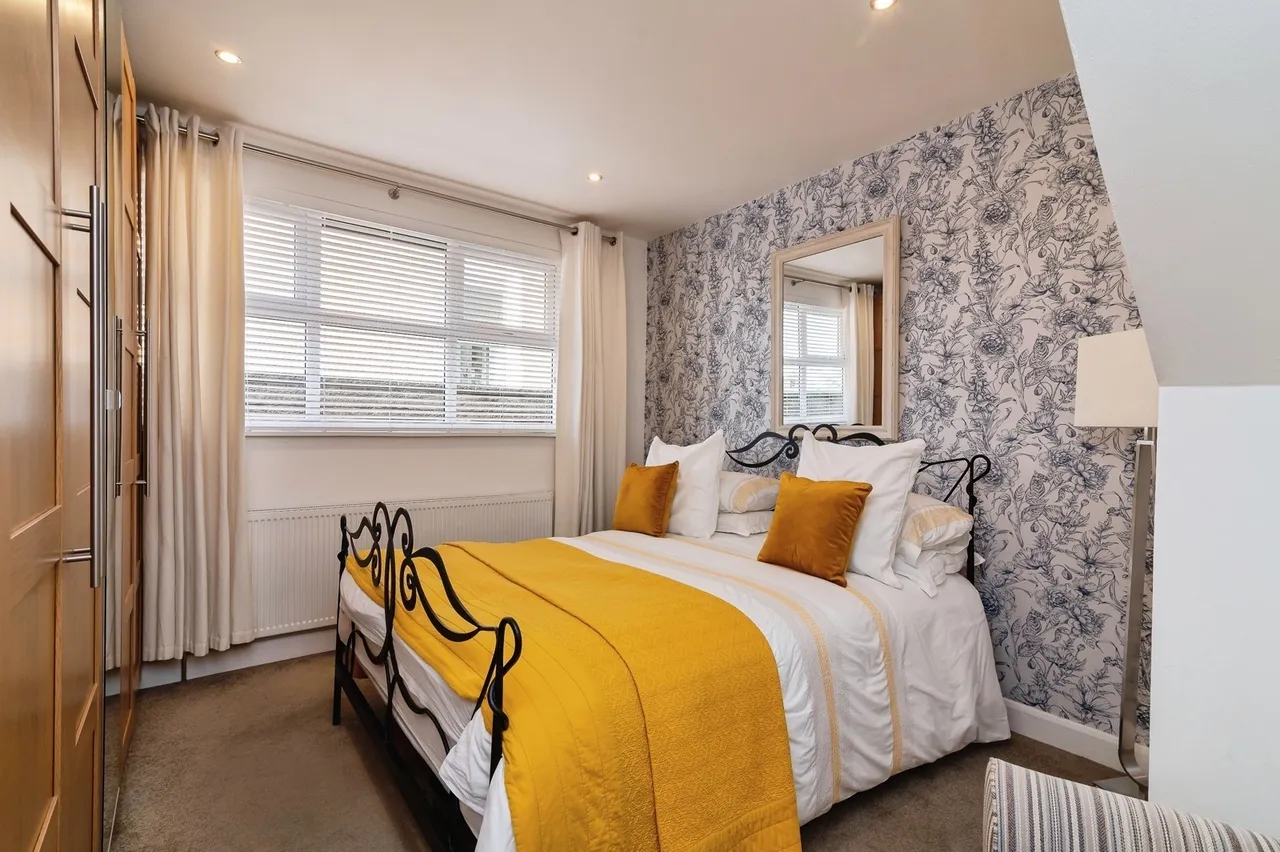 Cheadle Close, Mapperley, NG3, photo 16