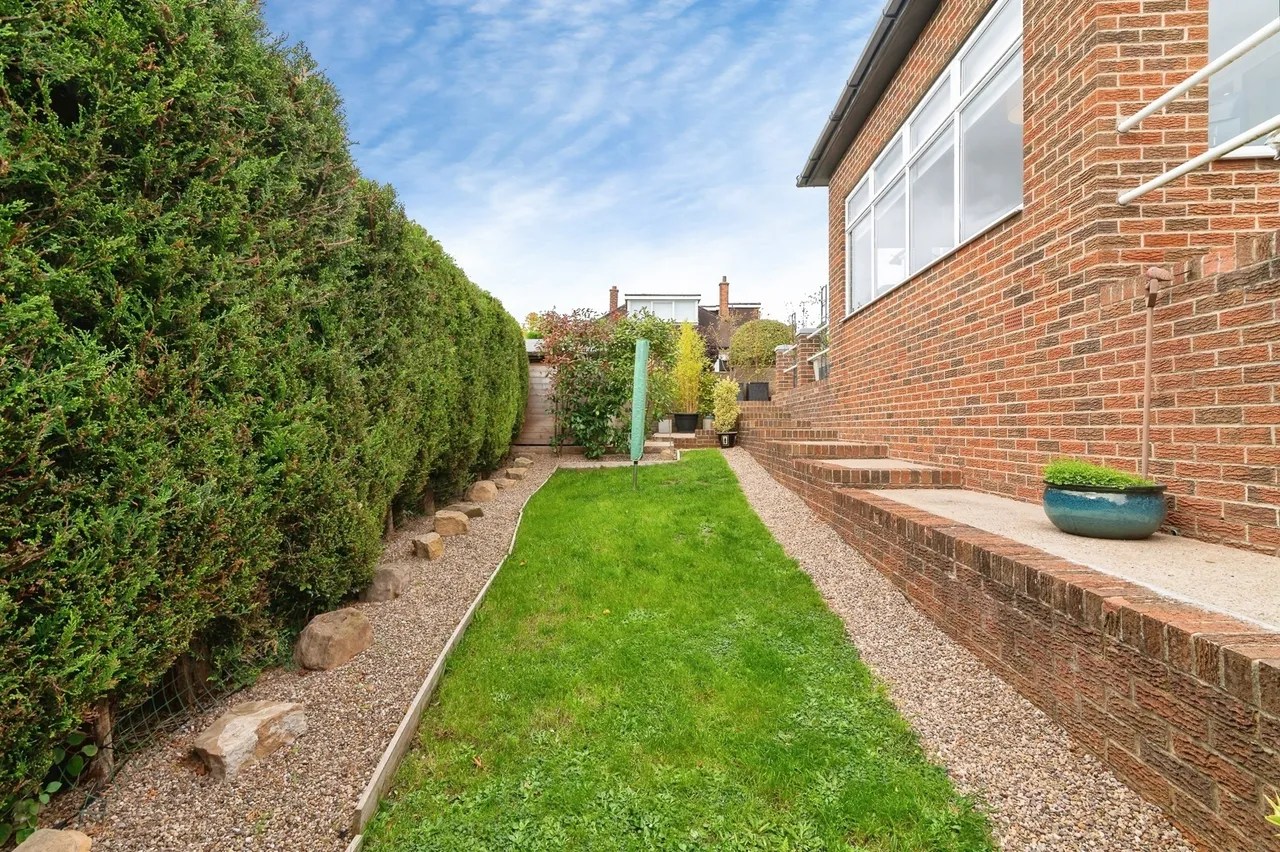 Cheadle Close, Mapperley, NG3, photo 26