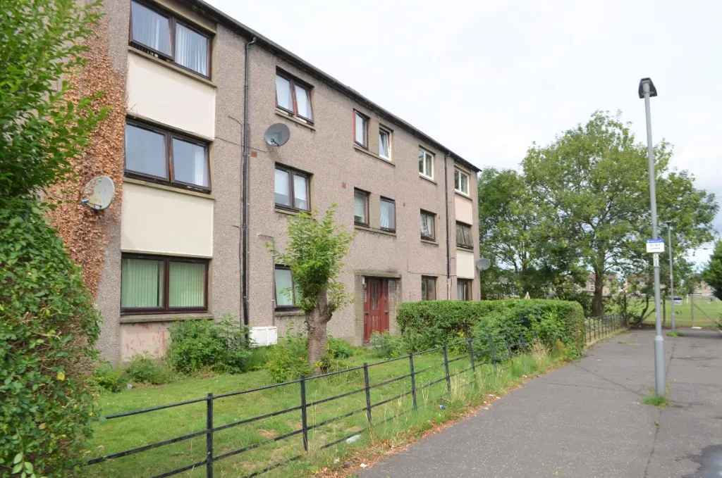 3 bed flat to rent, Millburn Street, Falkirk, FK2