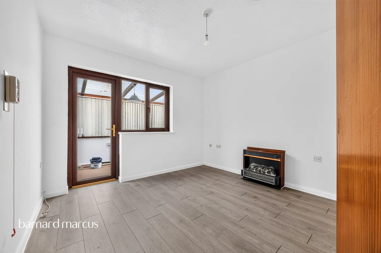 Bletchingley Close, Thornton Heath, photo 9