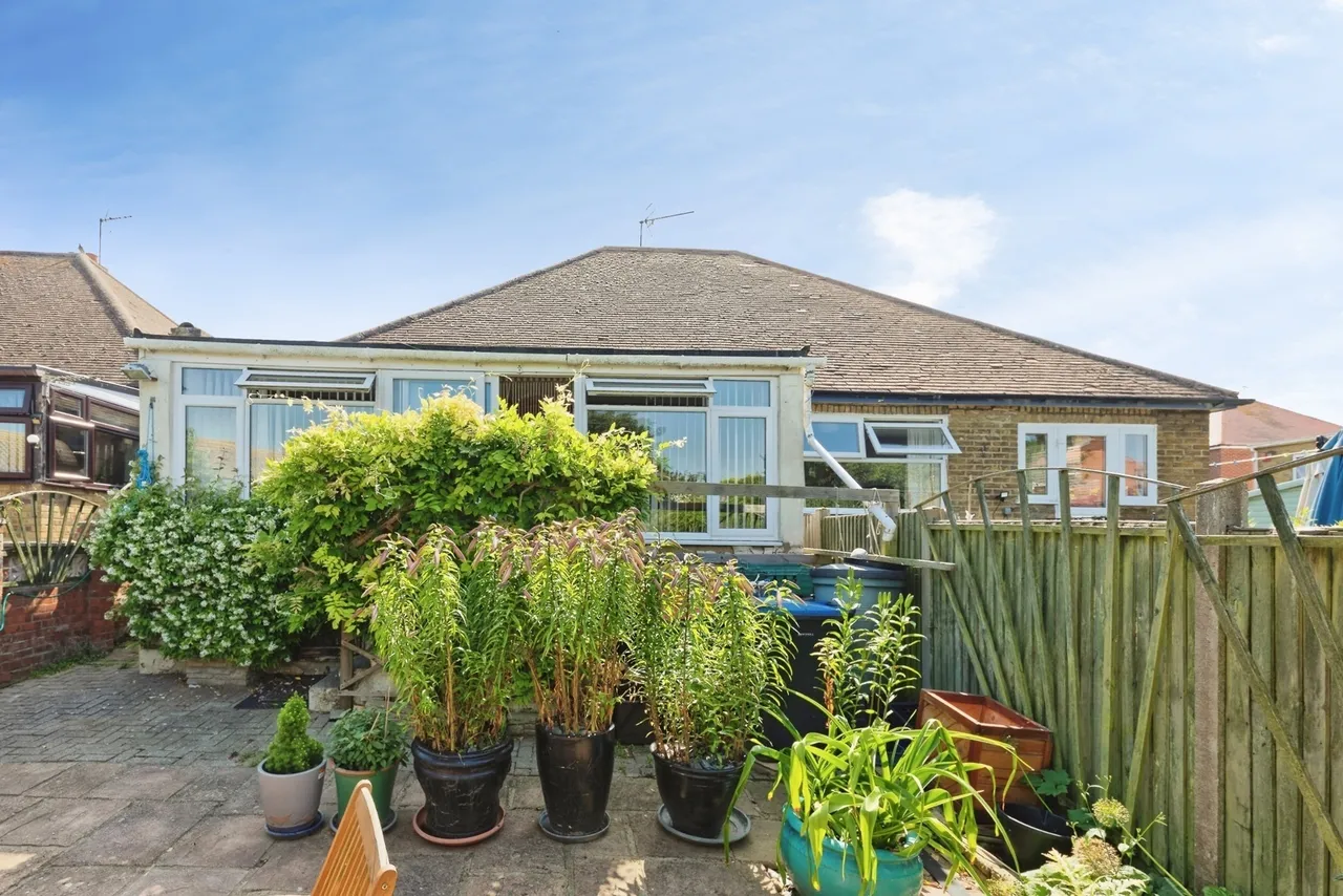 Mayforth Gardens, CT11, photo 18