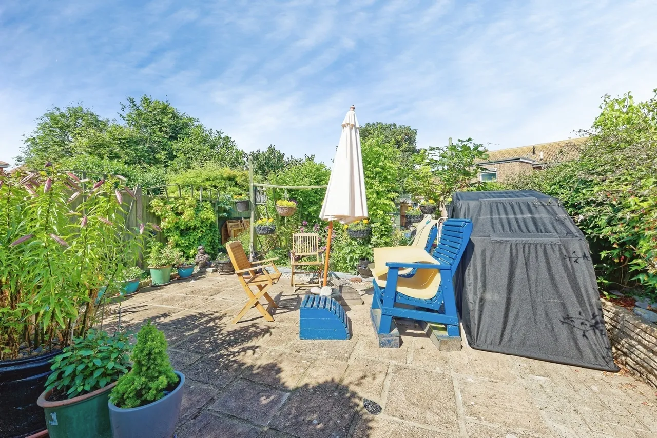 Mayforth Gardens, CT11, photo 2