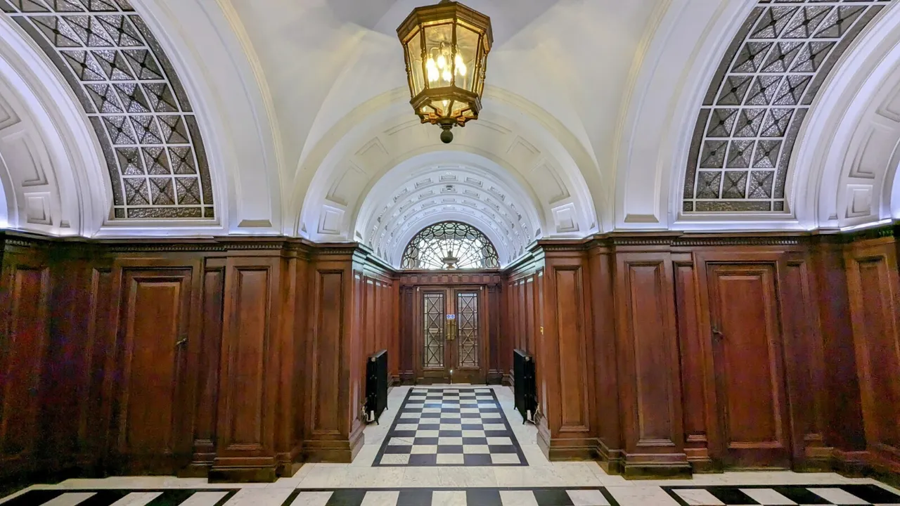Empire House, Cardiff Bay, photo 18