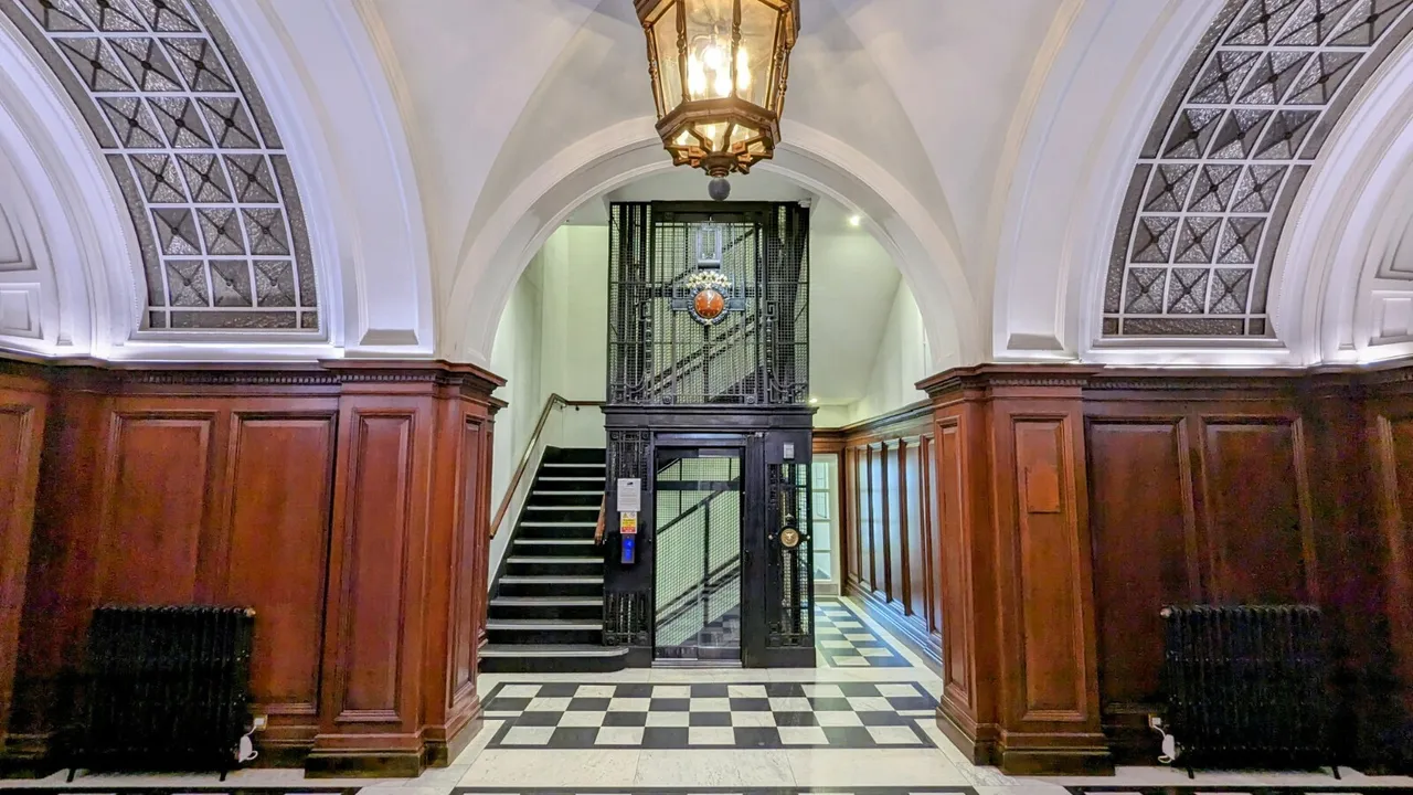 Empire House, Cardiff Bay, photo 17