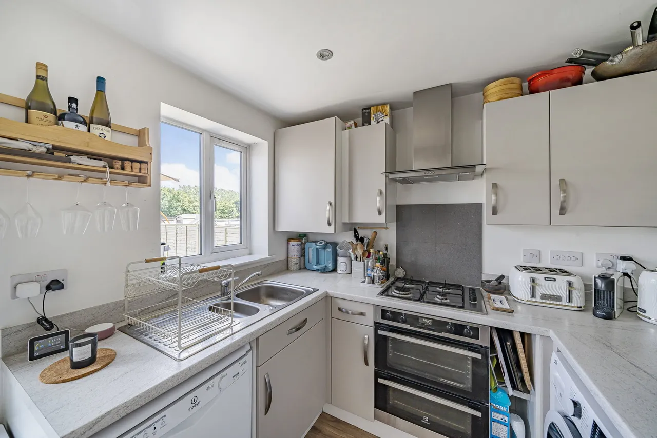 Lily Road, Frome, photo 6