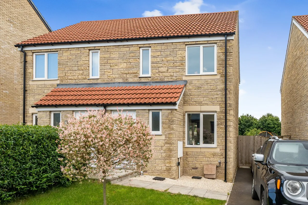 Lily Road, Frome, photo 3