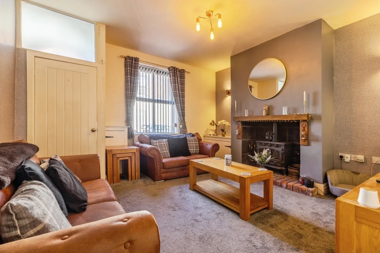 4 bed house for sale, Ashworth Street, Bury, BL8