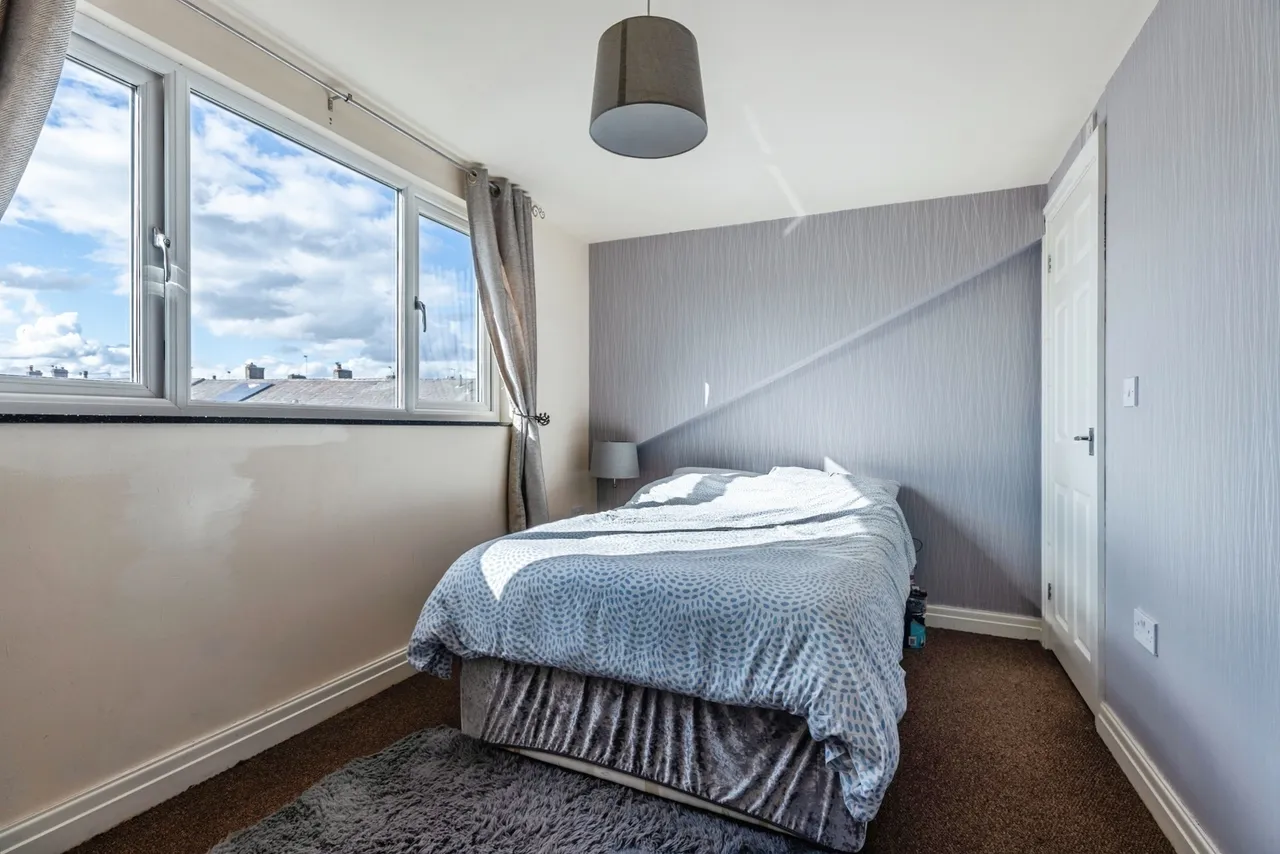 Ashworth Street, Bury, BL8, photo 14
