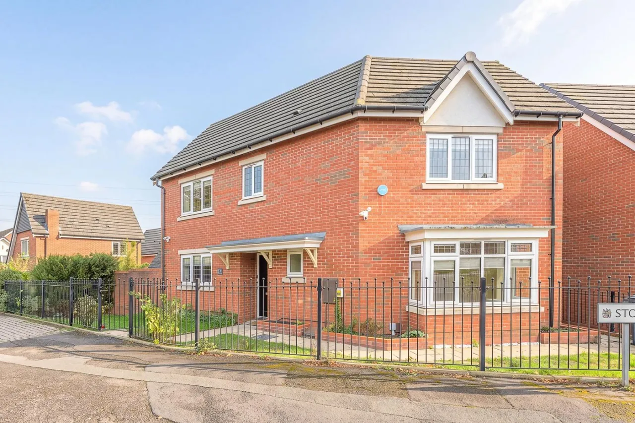 3 bed house for sale, Stonehouse Lane, Quinton, B32