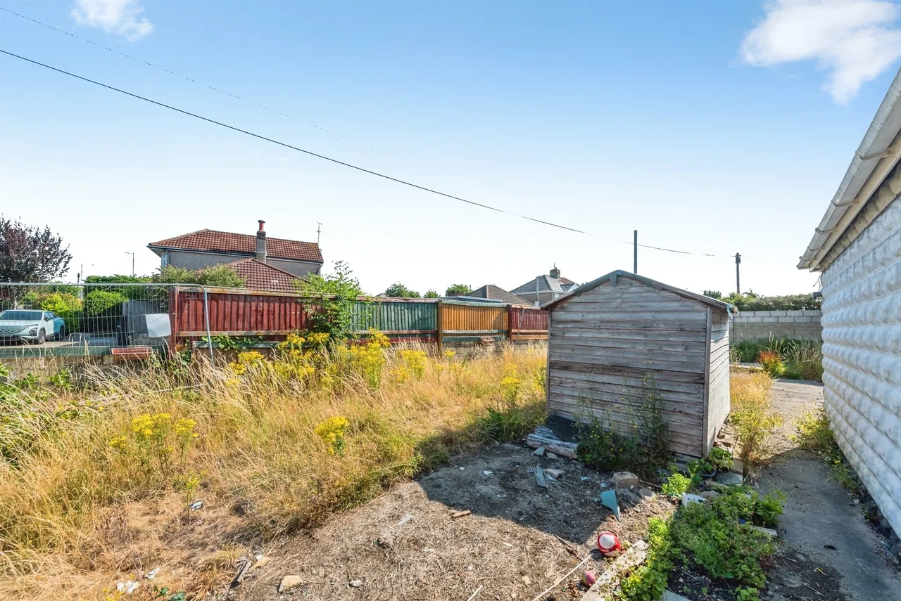 Cricklade Road, Swindon, photo 4