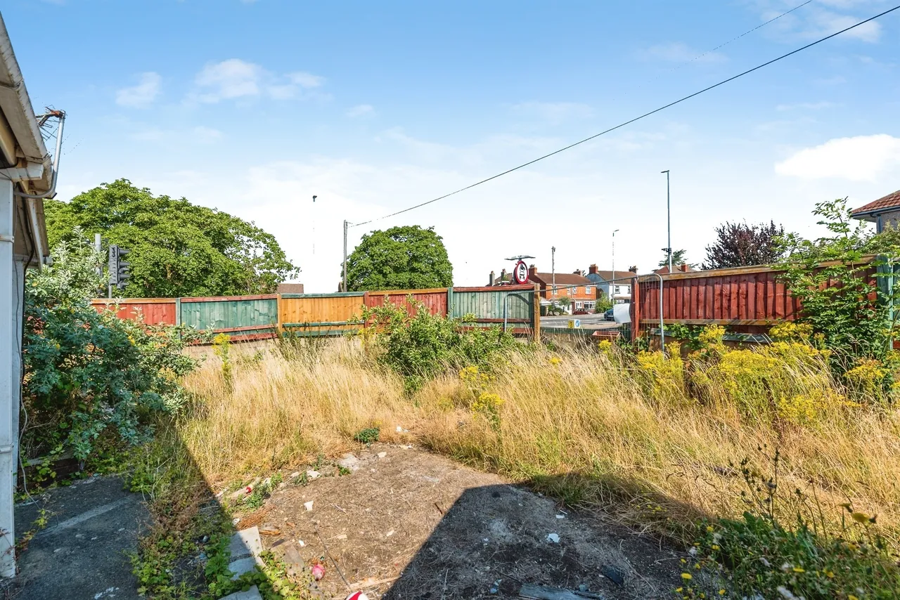 Cricklade Road, Swindon, photo 5
