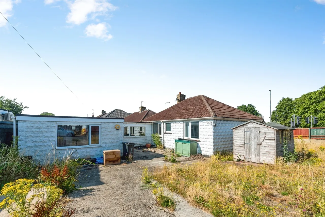 Cricklade Road, Swindon, photo 6