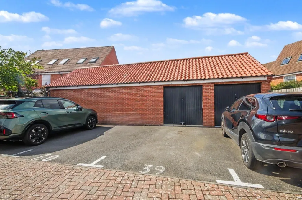 Rose Hill Way, Mawsley, photo 20