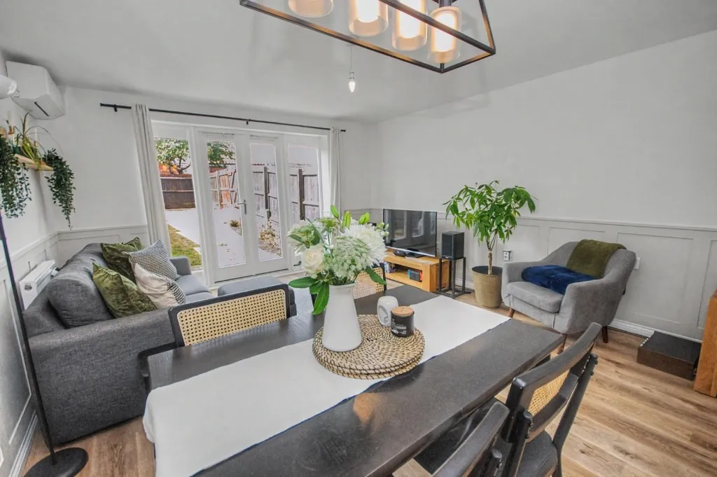 Rose Hill Way, Mawsley, photo 4