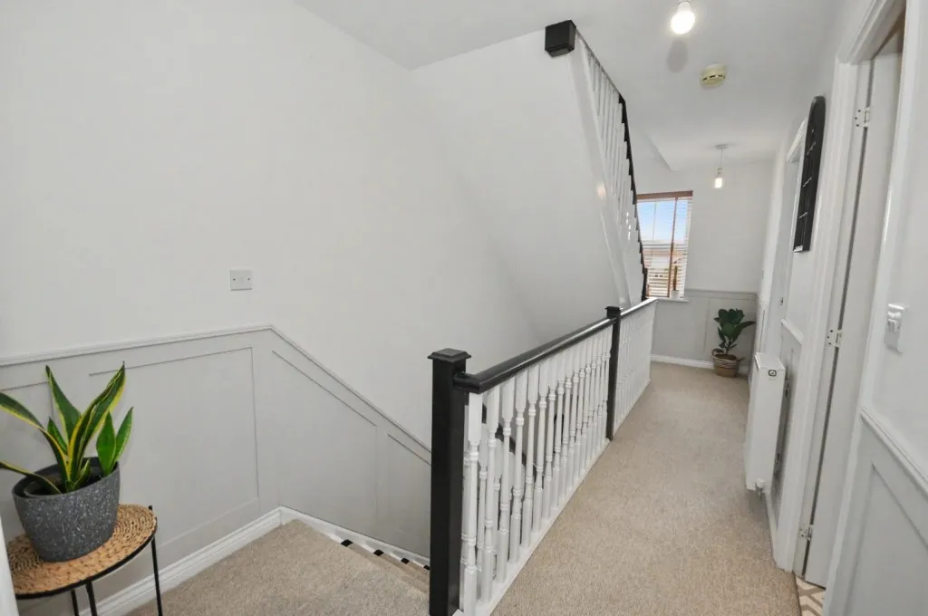 Rose Hill Way, Mawsley, photo 12